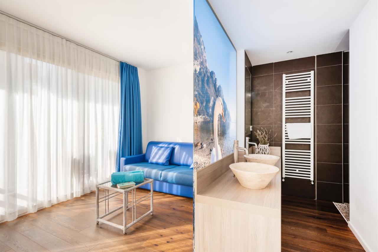 Hotel Gabry Riva del Garda Esterno foto